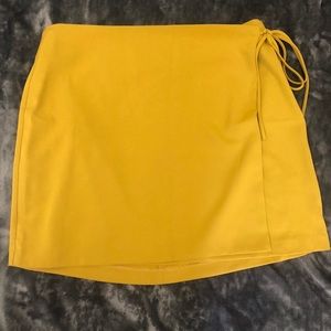 Yellow wrap skirt
